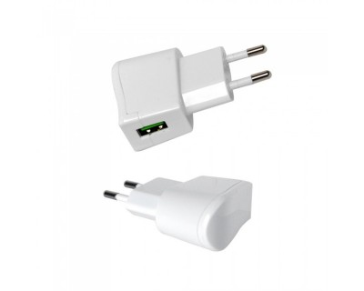 USB Travel Adaptor With Blister Package White