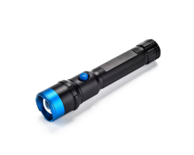 AIRAM MAX 500 TORCIA LED FLASHLIGHT 500LM D. 39x 175mm zoom 4XAAA non incluse